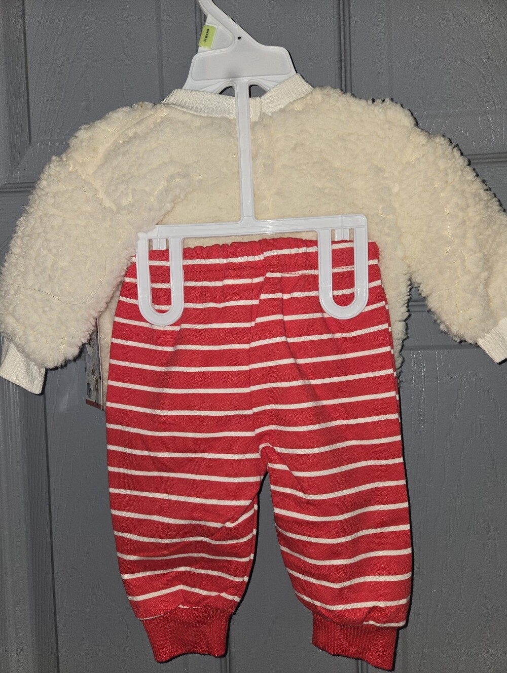 Baby Rudolph Outfit Set - Picture 3 of 3